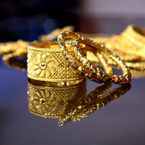 where to sell gold jewelry